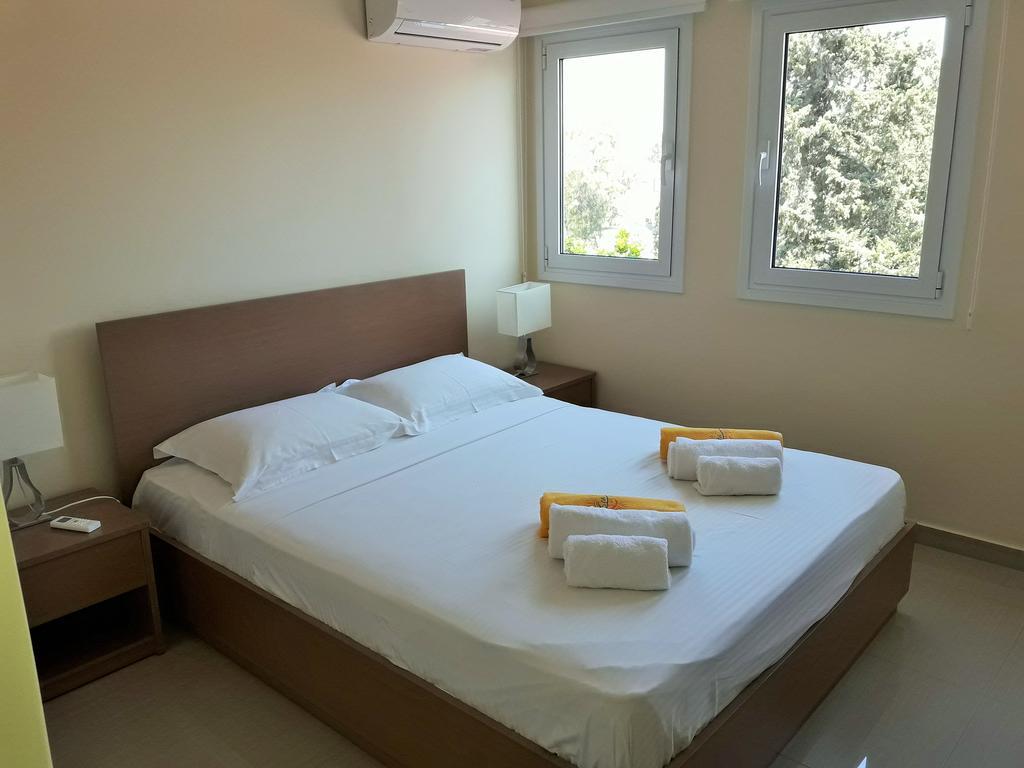 32 Hill Court Lägenhet Larnaca Exteriör bild