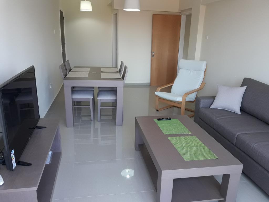 32 Hill Court Lägenhet Larnaca Exteriör bild
