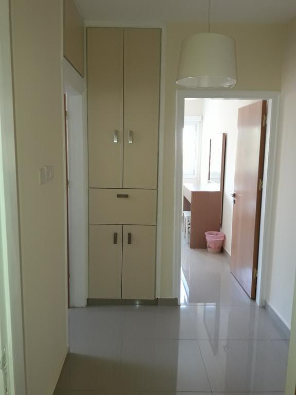 32 Hill Court Lägenhet Larnaca Exteriör bild