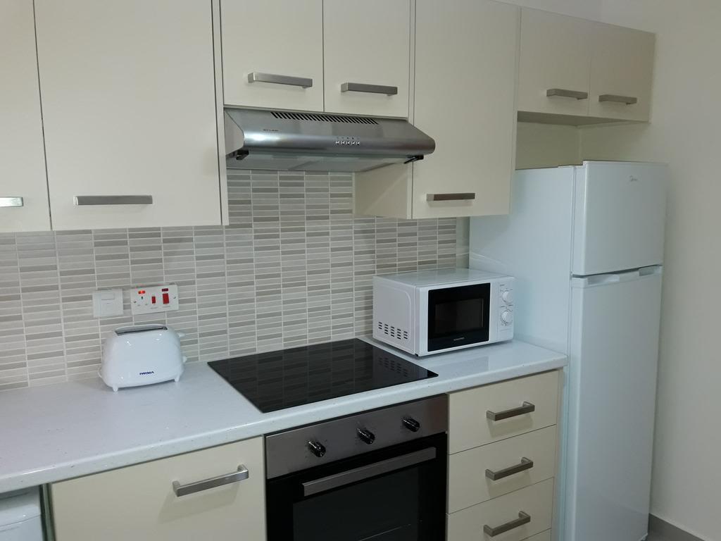 32 Hill Court Lägenhet Larnaca Exteriör bild