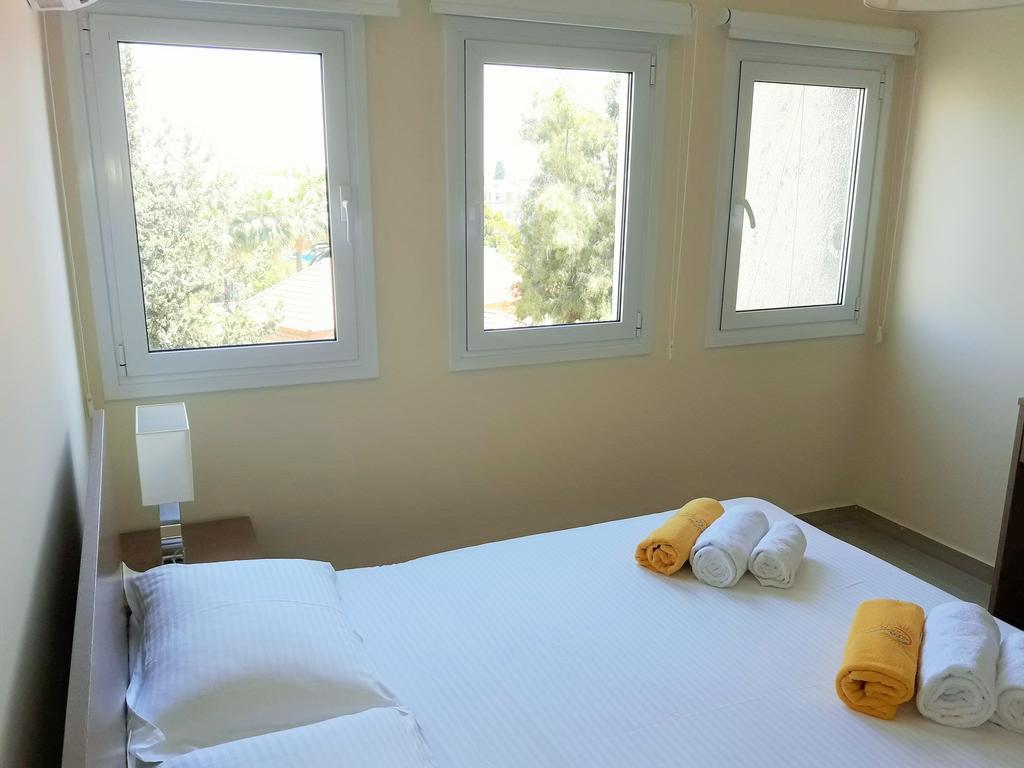 32 Hill Court Lägenhet Larnaca Exteriör bild